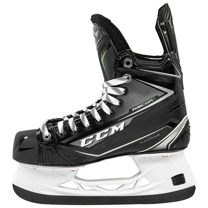 CCM Ribcor Platinum Junior Hockey Skates (2019) - Source Exclusive 2 CCM Ribcor Platinum Junior Hockey Skates (2019) - Source Exclusive - Image 2